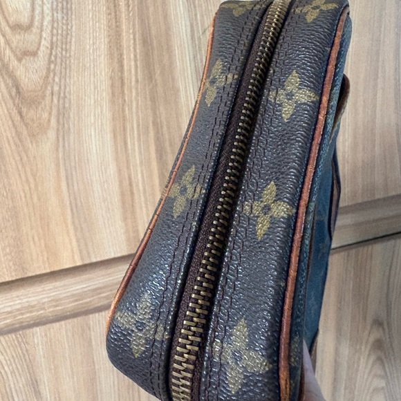 SOLD - Picture 6 of 11